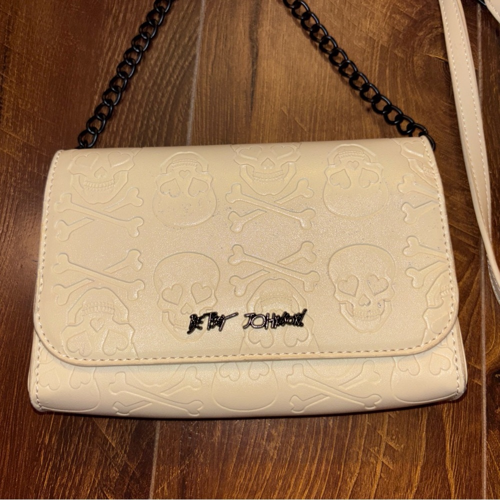 Original BETSEY JOHNSON Skulls Embossed Beige Clutch Convertible Crossbody Bag